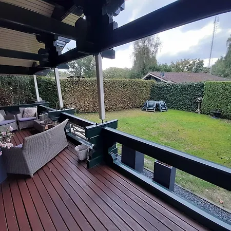 Met Omheinde Tuin Op De Veluwe, Cleaning Included Дом отдыха Хульсхорст