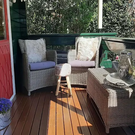 Ferienhaus Met Omheinde Tuin Op De Veluwe, Cleaning Included