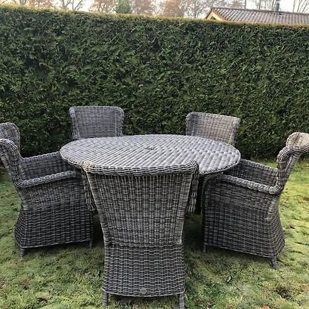 Met Omheinde Tuin Op De Veluwe, Cleaning Included